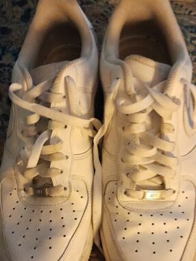 Nike Air Force 1 Size 11 Mens White Sneakers Has Some Wear